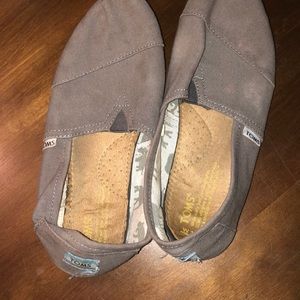Toms women’s size 10